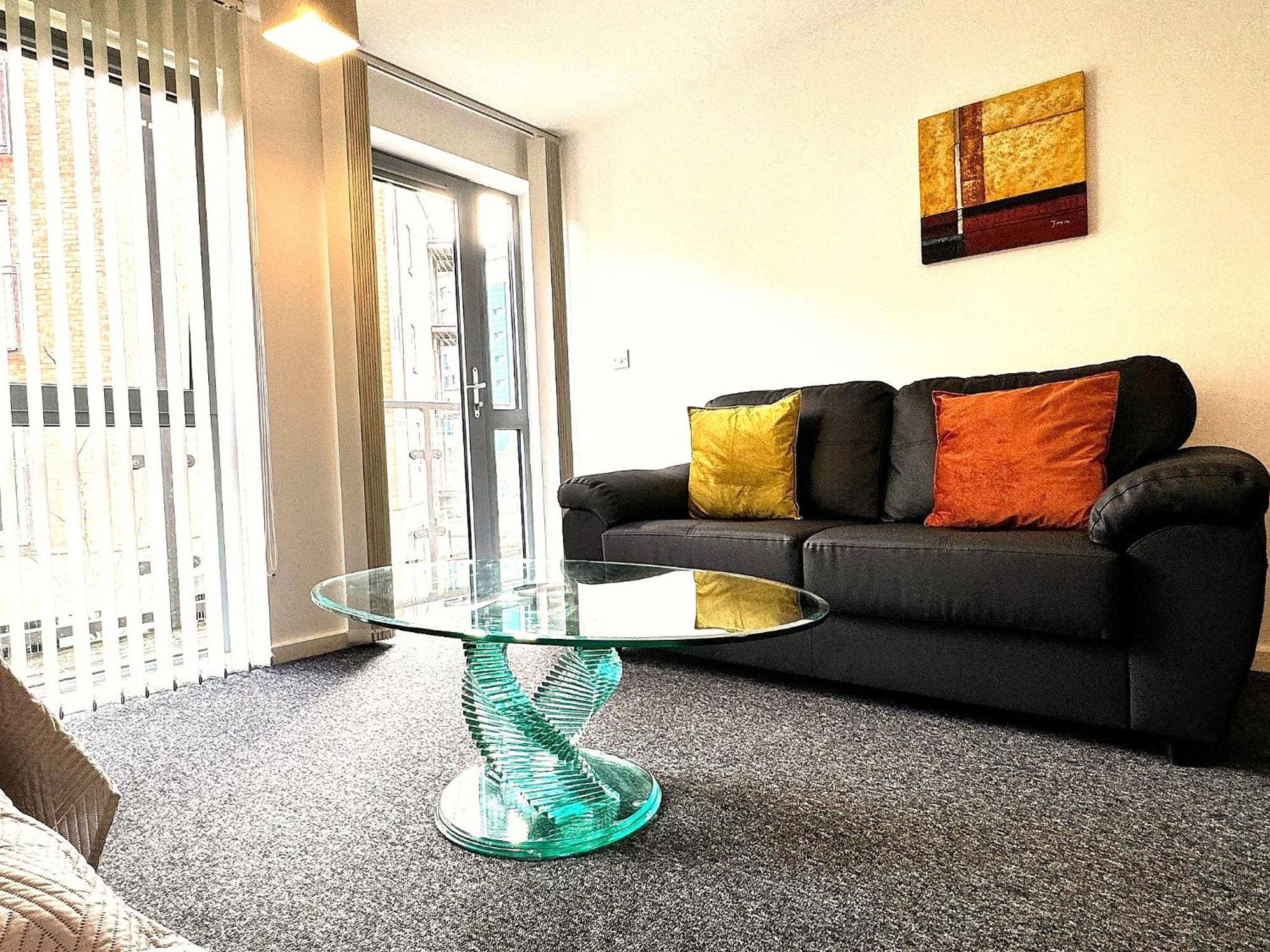 2 Bed Ensuite With Balcony And Free Onsite Secure Parking Manchester Exteriör bild